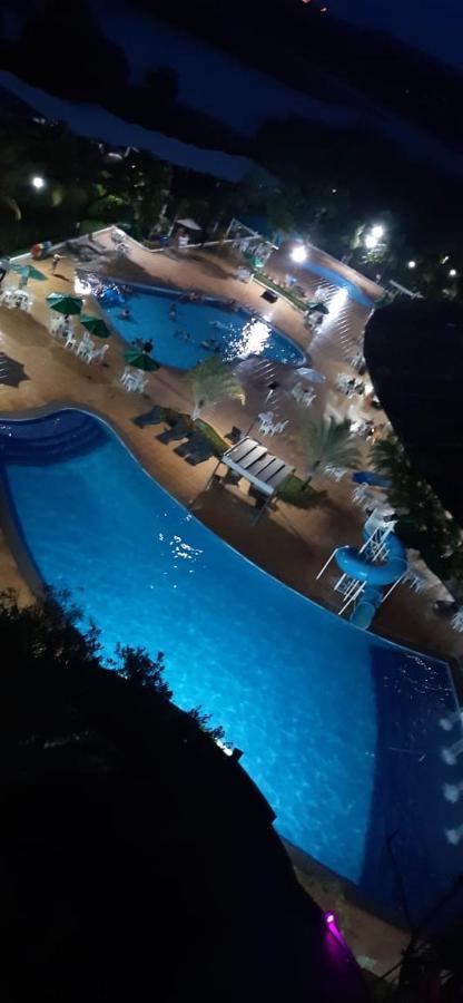 Apartamento Enseada Nautico Apartment Caldas Novas Ngoại thất bức ảnh